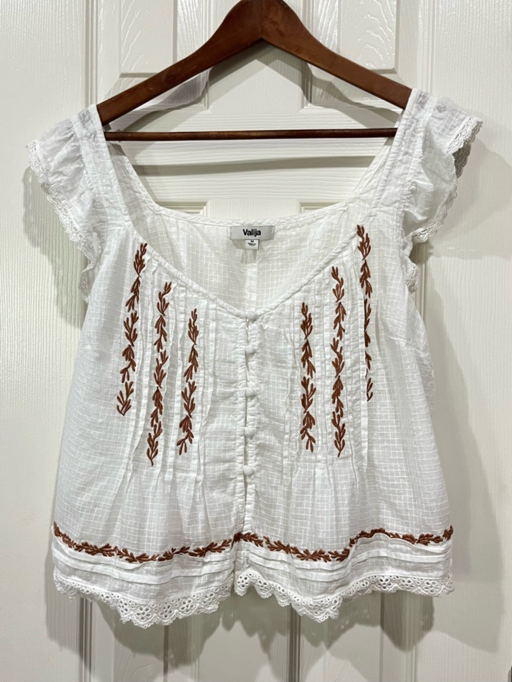 Valija Gitana White Embroidered Cotton Peasant Top Size M